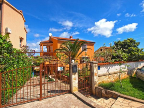 Отель Apartments Dragan 1077  Банёле